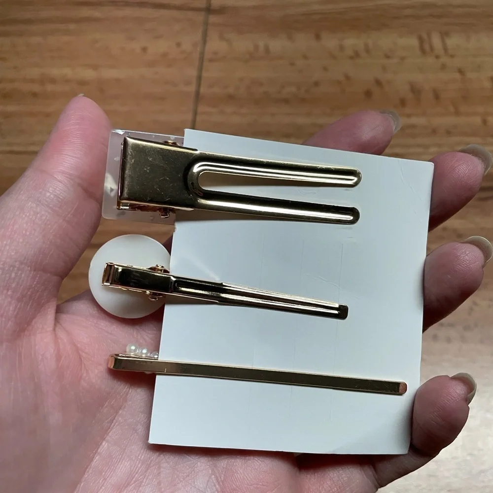 Elegant Hair Clip Set - Pearl and Gold